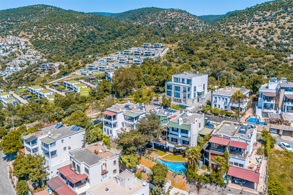 BODRUM YOKUŞBAŞI SATILIK 4+1 HAVUZLU KALE MANZARALI MÜSTAKİL EV