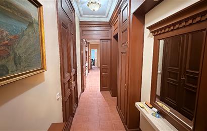 TAKSİM HARBİYE’DE KİRALIK 4+1 BÜRO&OFİS
