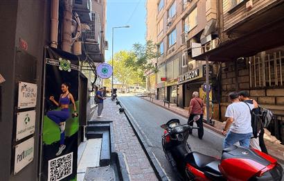 TAKSİM HARBİYE’DE KİRALIK DÜKKAN