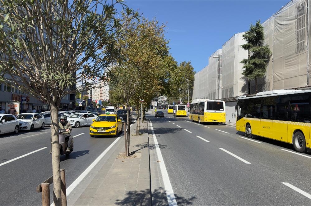 TAKSİM HARBİYE’DE KİRALIK DÜKKAN