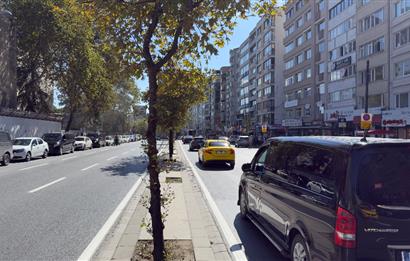 TAKSİM HARBİYE’DE KİRALIK DÜKKAN
