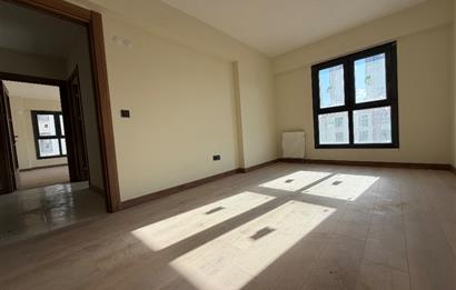 ATAŞEHİR’DE SATILIK LÜKS 3+1 DAİRE