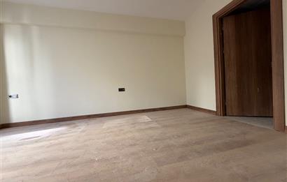 ATAŞEHİR’DE SATILIK LÜKS 3+1 DAİRE
