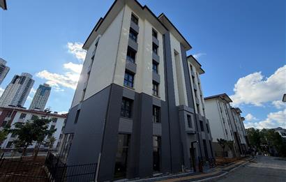 ATAŞEHİR’DE SATILIK LÜKS 3+1 DAİRE