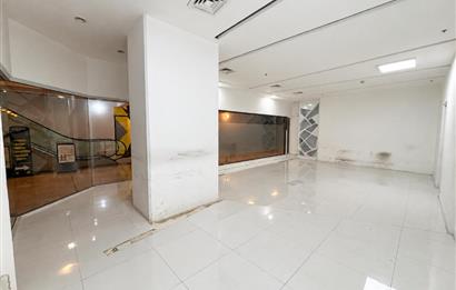 Hilton Otel Çarşı İçinde Kiralık 120m² Mağaza/Ofis
