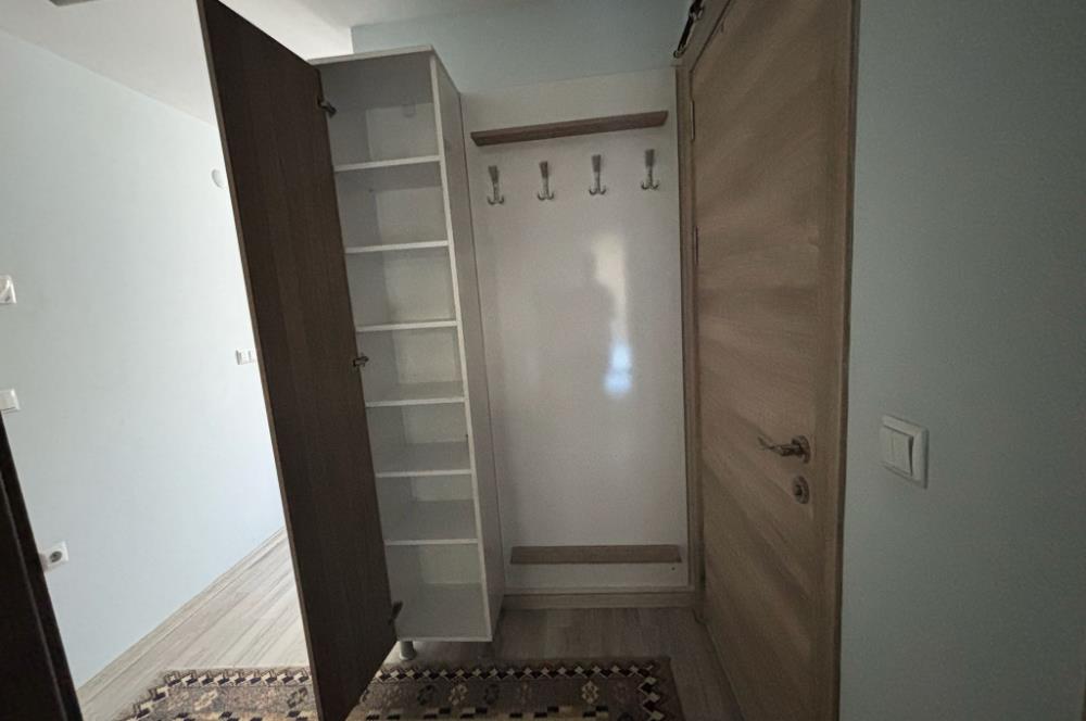 Anadolu Caddesinde Merkezi Konumda Eşyalı 1+1 Kiralık Daire