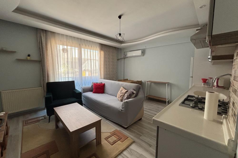 Anadolu Caddesinde Merkezi Konumda Eşyalı 1+1 Kiralık Daire