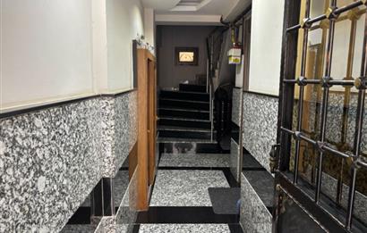 Anadolu Caddesinde Merkezi Konumda Eşyalı 1+1 Kiralık Daire