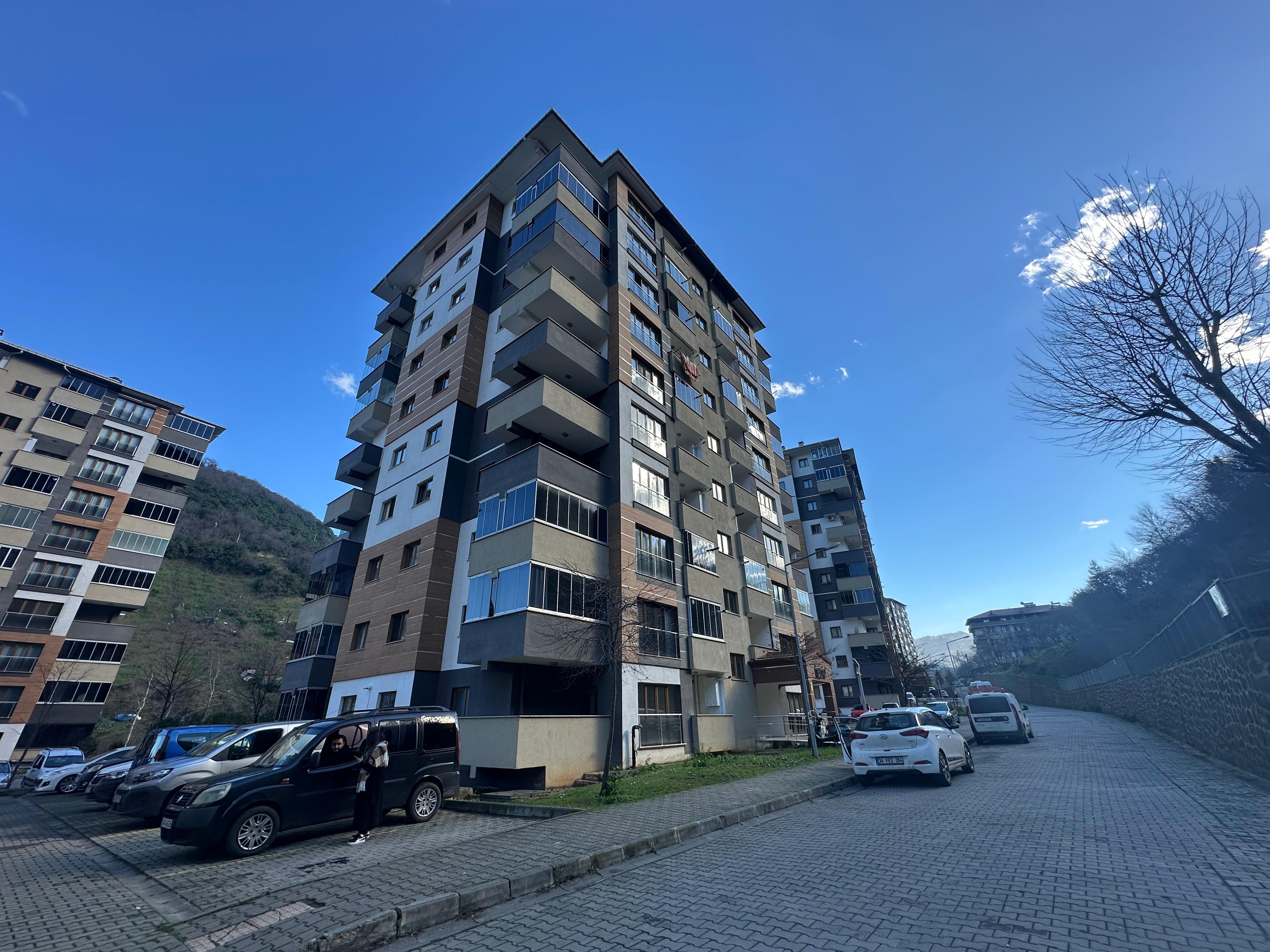 C21 UZMAN'DAN YOMRA TOKİ'DE 2+1 SATILIK DAİRE!