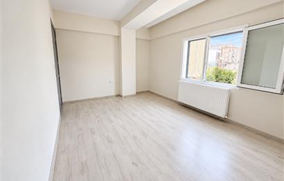 Ulukent 29 Ekimde İzbana Yakın 3+1 Teraslı Kiralık Daire