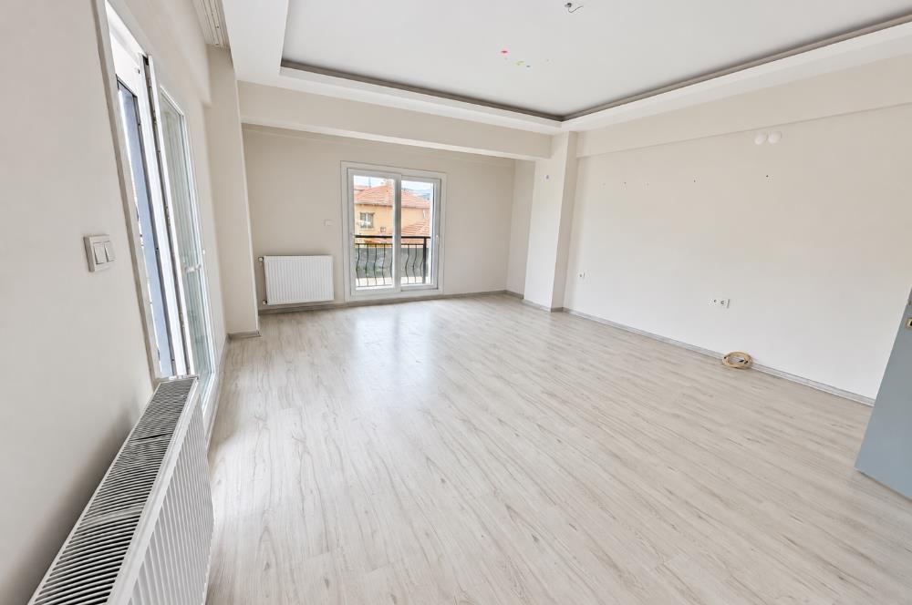 Ulukent 29 Ekimde İzbana Yakın 3+1 Teraslı Kiralık Daire