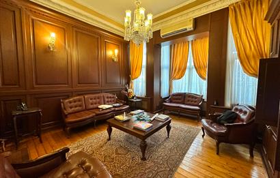 TAKSİM HARBİYE’DE KİRALIK 4+1 BÜRO&OFİS