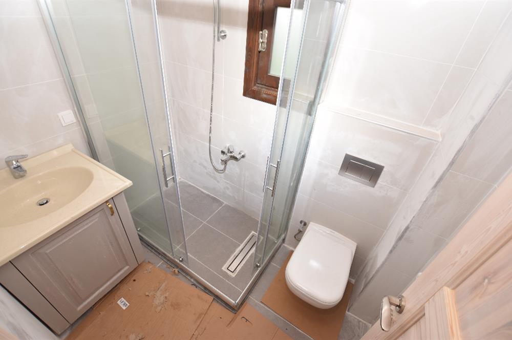 Zekeriyaköy de Kiralık Müstakil Girişli İkiz Villa