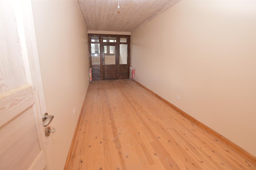 Zekeriyaköy de Kiralık Müstakil Girişli İkiz Villa