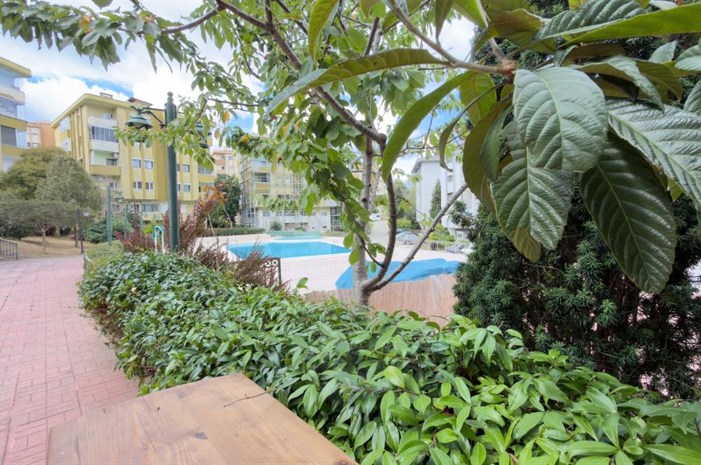 Emlak Konut Sitesi'nde 1+1 Kiralık Daire