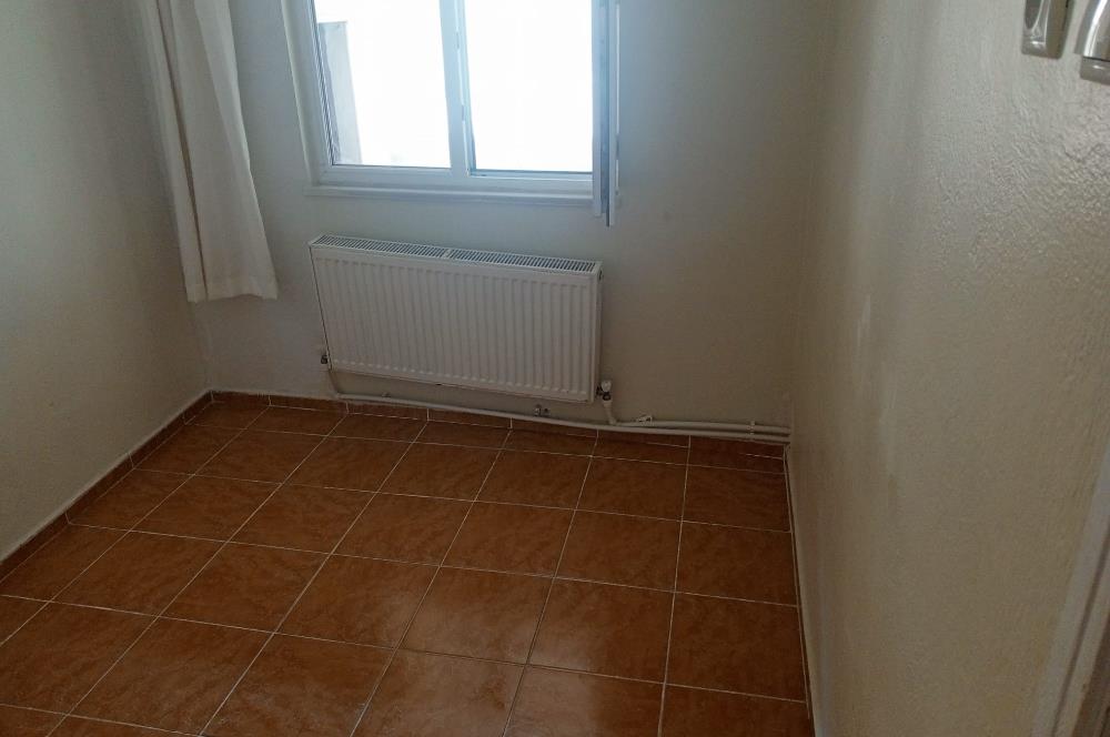 GEMLİK KÜÇÜK KUMLADA BAKIMLI 3.KAT SATILIK 2+1 DAİRE yazlık ve kışlık kullanımlı