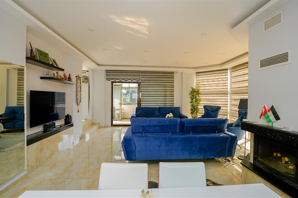 C21 Cius; Nilüferköy'de 680 m² Arsada 5+1 Müstakil Villa