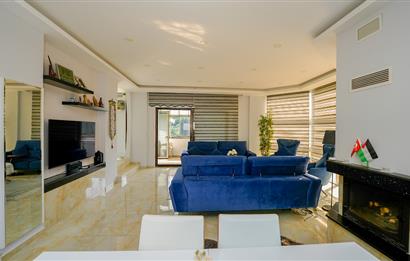 C21 Cius; Nilüferköy'de 680 m² Arsada 5+1 Müstakil Villa
