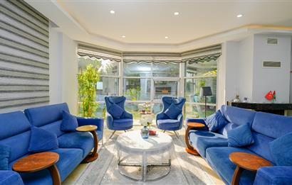 C21 Cius; Nilüferköy'de 680 m² Arsada 5+1 Müstakil Villa