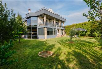 C21 Cius; Nilüferköy'de 680 m² Arsada 5+1 Müstakil Villa - 1 - 37510