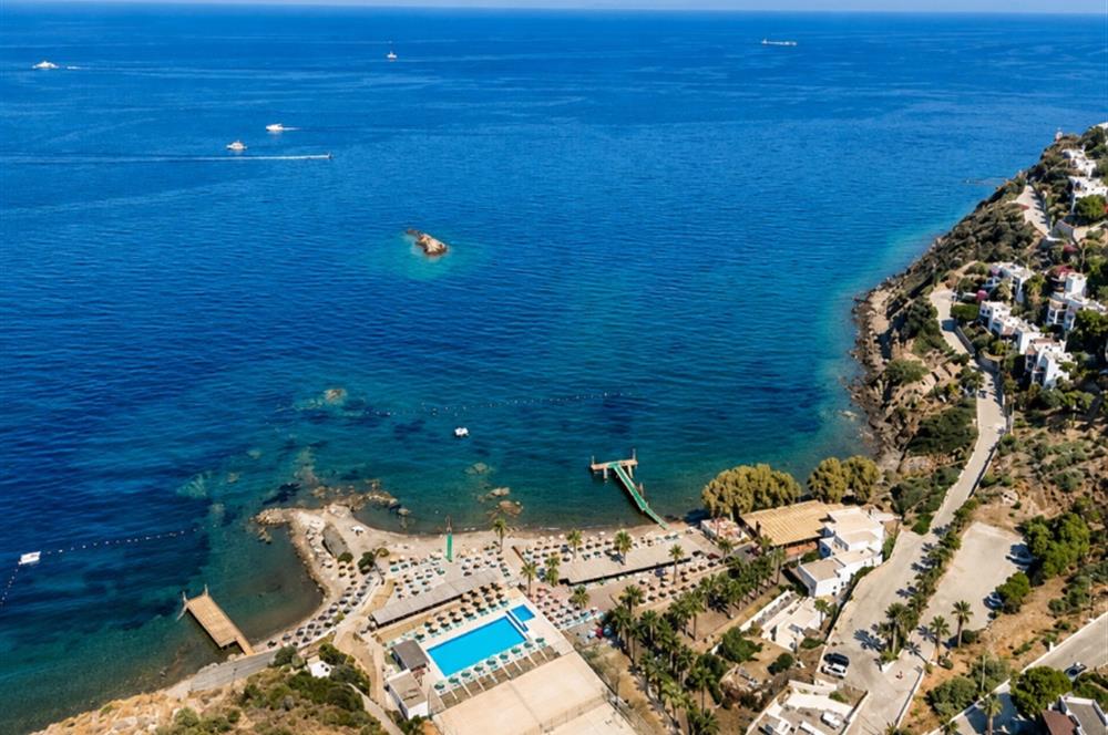 Bodrum Gümüşkaya Sitesinde Plajlı Müstakil Villa