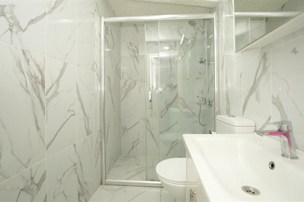 C21 Cius; Nilüferköy'de 680 m² Arsada 5+1 Müstakil Villa