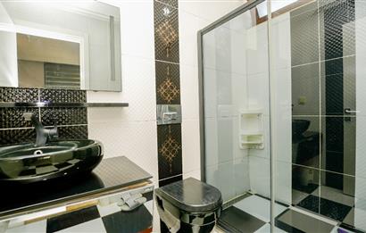 C21 Cius; Nilüferköy'de 680 m² Arsada 5+1 Müstakil Villa