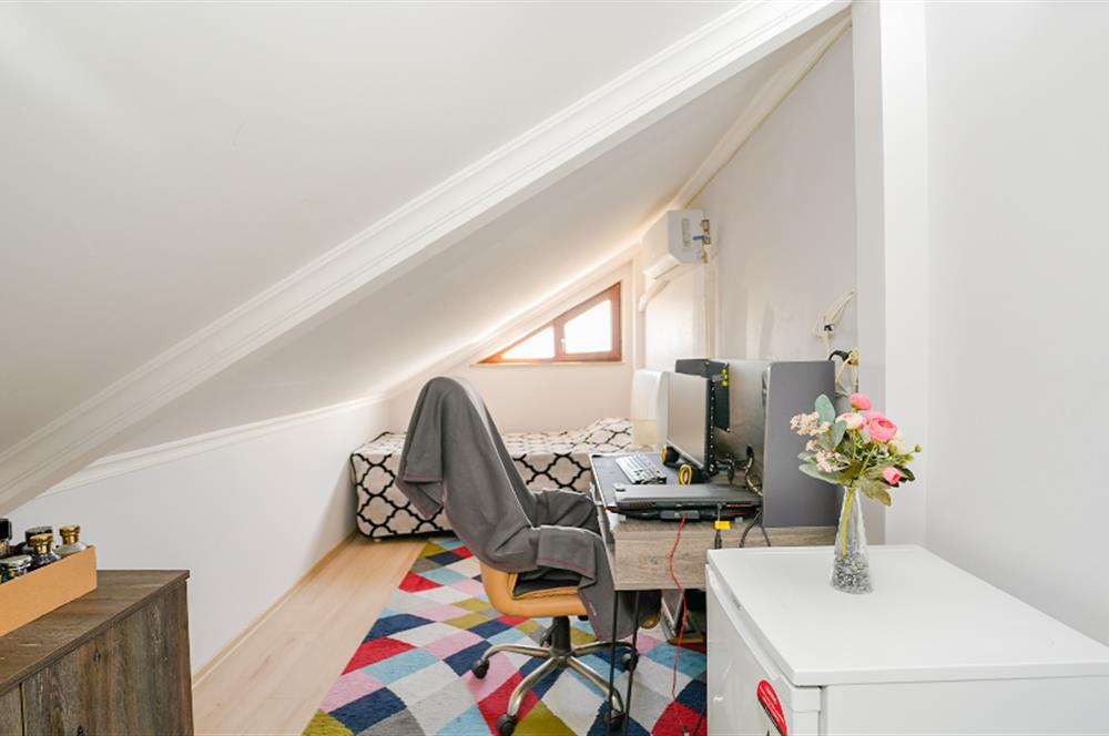 C21 Cius; Nilüferköy'de 680 m² Arsada 5+1 Müstakil Villa