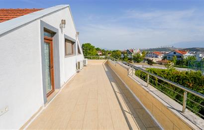 C21 Cius; Nilüferköy'de 680 m² Arsada 5+1 Müstakil Villa