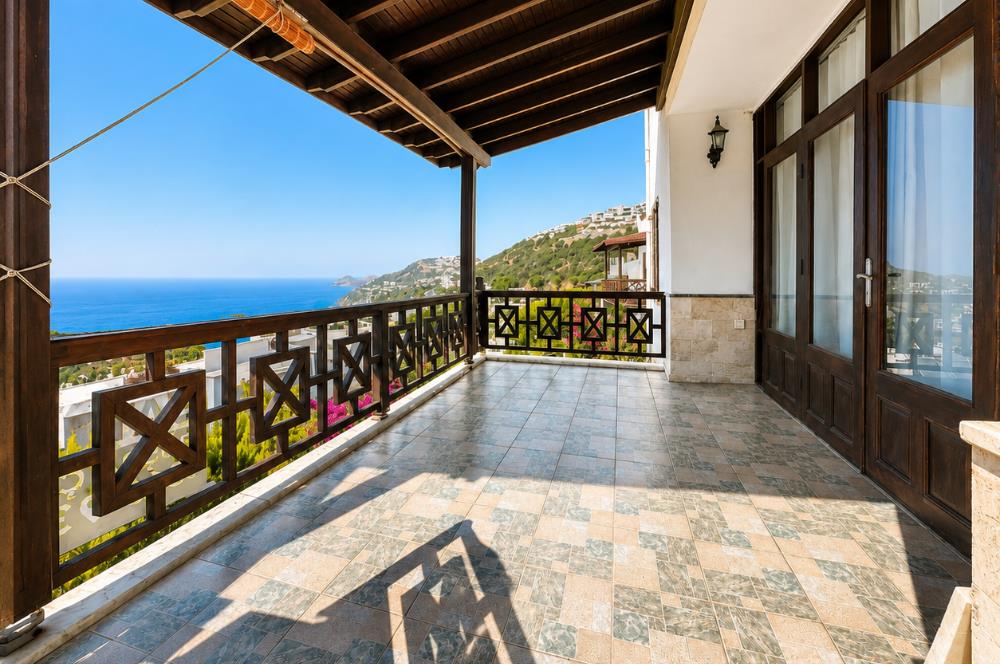 Bodrum Gümüşkaya Sitesinde Plajlı Müstakil Villa