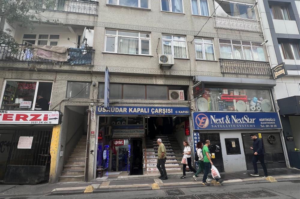 Üsküdar Kapalı Çarşı'da Kiracılı Satılık Dükkan