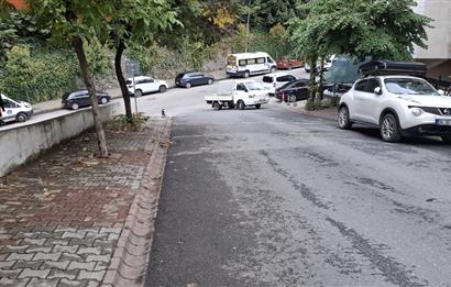 ÜMRANİYE ÇAKMAK MAHALLESİNDE METROYA YAKIN BALKONLU 2+1 DAİRE