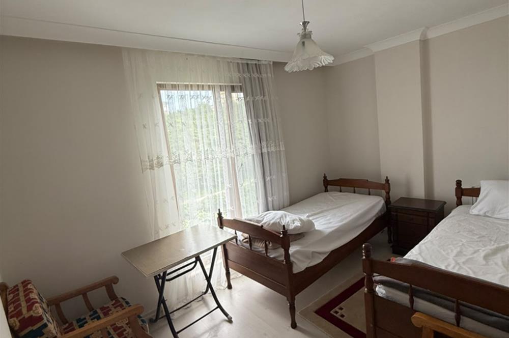 C21 UZMANDA PELİTLİ YEŞİLKÖY DE EŞYALI KİRALIK DAİRE