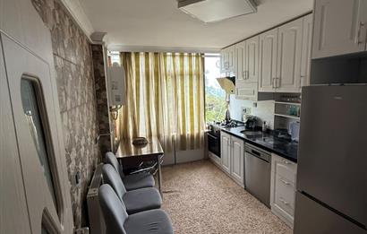 C21 UZMANDA PELİTLİ YEŞİLKÖY DE EŞYALI KİRALIK DAİRE