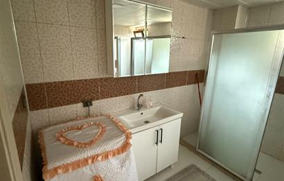 C21 UZMANDA PELİTLİ YEŞİLKÖY DE EŞYALI KİRALIK DAİRE