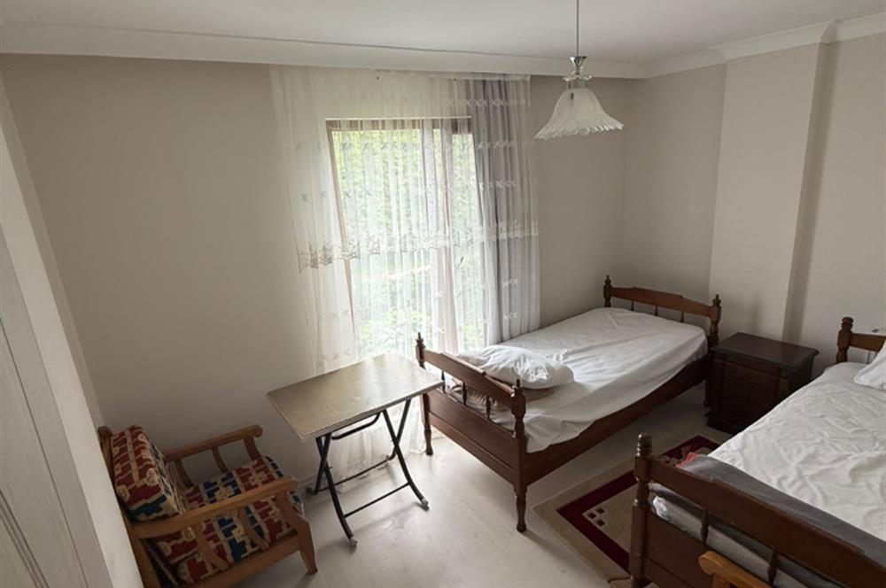 C21 UZMANDA PELİTLİ YEŞİLKÖY DE EŞYALI KİRALIK DAİRE