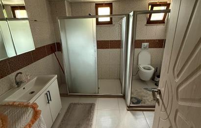 C21 UZMANDA PELİTLİ YEŞİLKÖY DE EŞYALI KİRALIK DAİRE