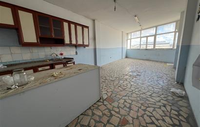 Sultanbeyli Merkezde Ulaşımı Kolay Kiralık İmalathane