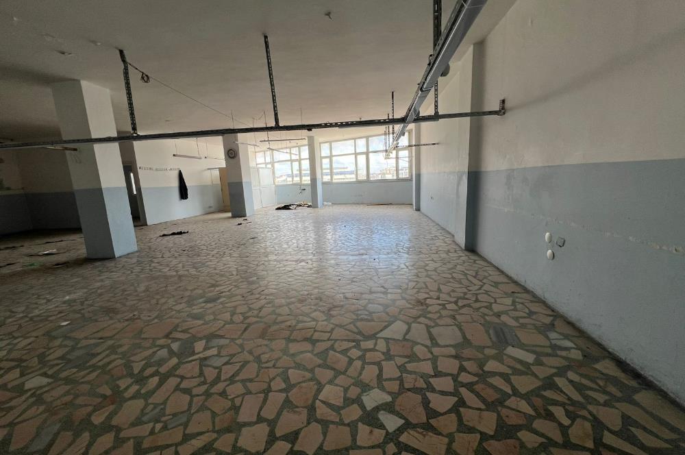 Sultanbeyli Merkezde Ulaşımı Kolay Kiralık İmalathane