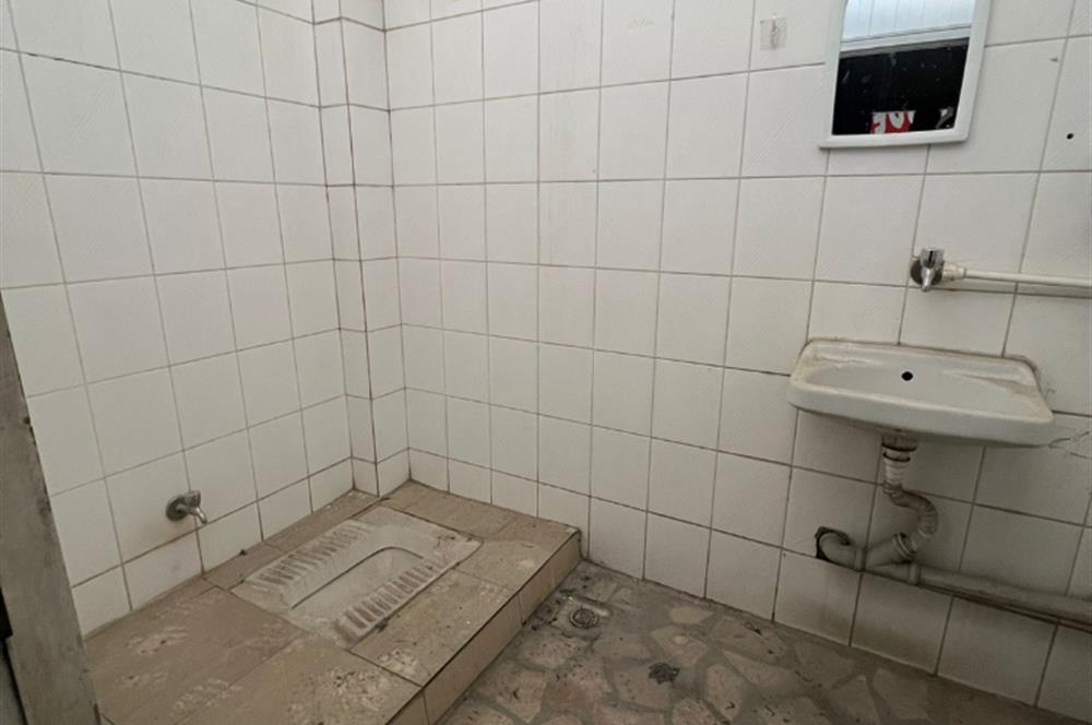 Sultanbeyli Merkezde Ulaşımı Kolay Kiralık İmalathane