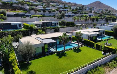 Turgutreis 1000M2 Arsa Üzerinde Full Deniz Manzaralı Flat Villa