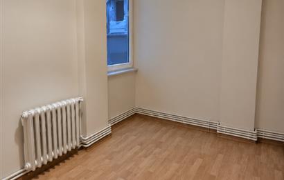 ŞİŞLİ MERKEZ HANIMEFENDİ SOKAK’TA SATILIK 3+1 DAİRE