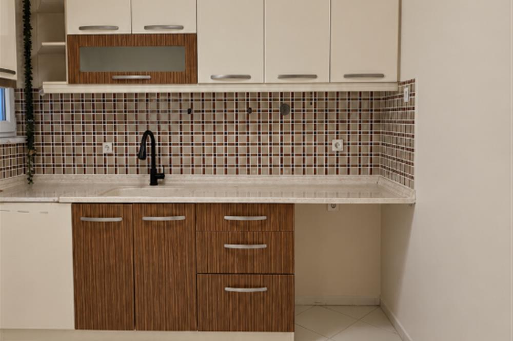 ŞİŞLİ MERKEZ HANIMEFENDİ SOKAK’TA SATILIK 3+1 DAİRE