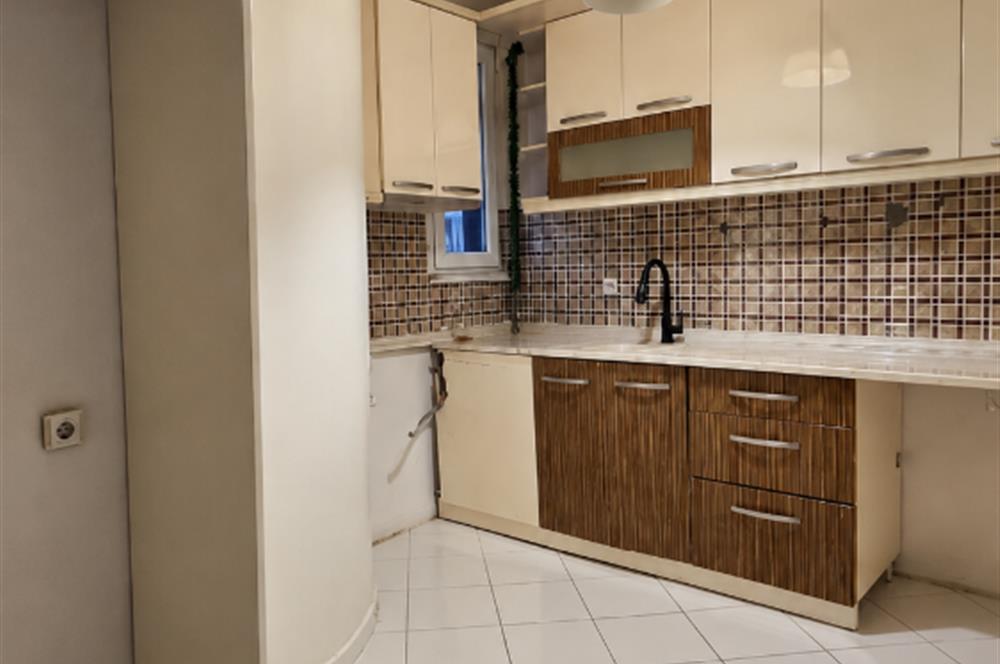 ŞİŞLİ MERKEZ HANIMEFENDİ SOKAK’TA SATILIK 3+1 DAİRE