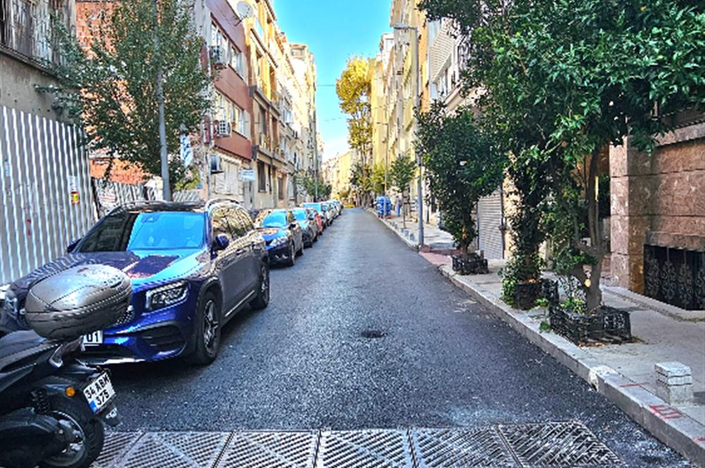 ŞİŞLİ MERKEZ HANIMEFENDİ SOKAK’TA SATILIK 3+1 DAİRE