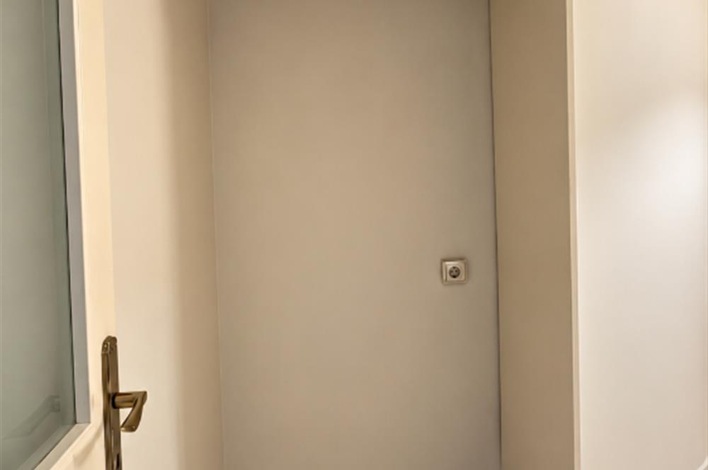 ŞİŞLİ MERKEZ HANIMEFENDİ SOKAK’TA SATILIK 3+1 DAİRE
