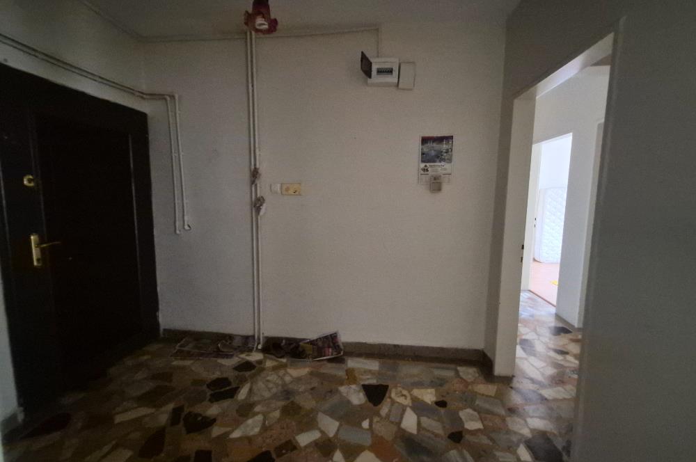 FENERYOLUN'DA MARMARAYA YAKIN 1.KAT 3+1 BALKONLU DAİRE