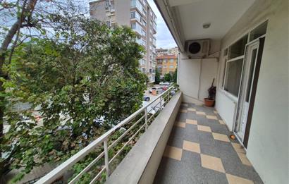 FENERYOLUN'DA MARMARAYA YAKIN 1.KAT 3+1 BALKONLU DAİRE