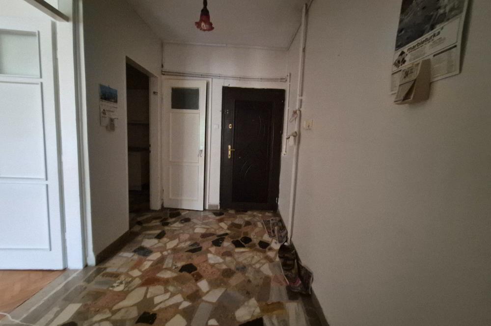 FENERYOLUN'DA MARMARAYA YAKIN 1.KAT 3+1 BALKONLU DAİRE