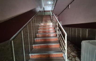FENERYOLUN'DA MARMARAYA YAKIN 1.KAT 3+1 BALKONLU DAİRE
